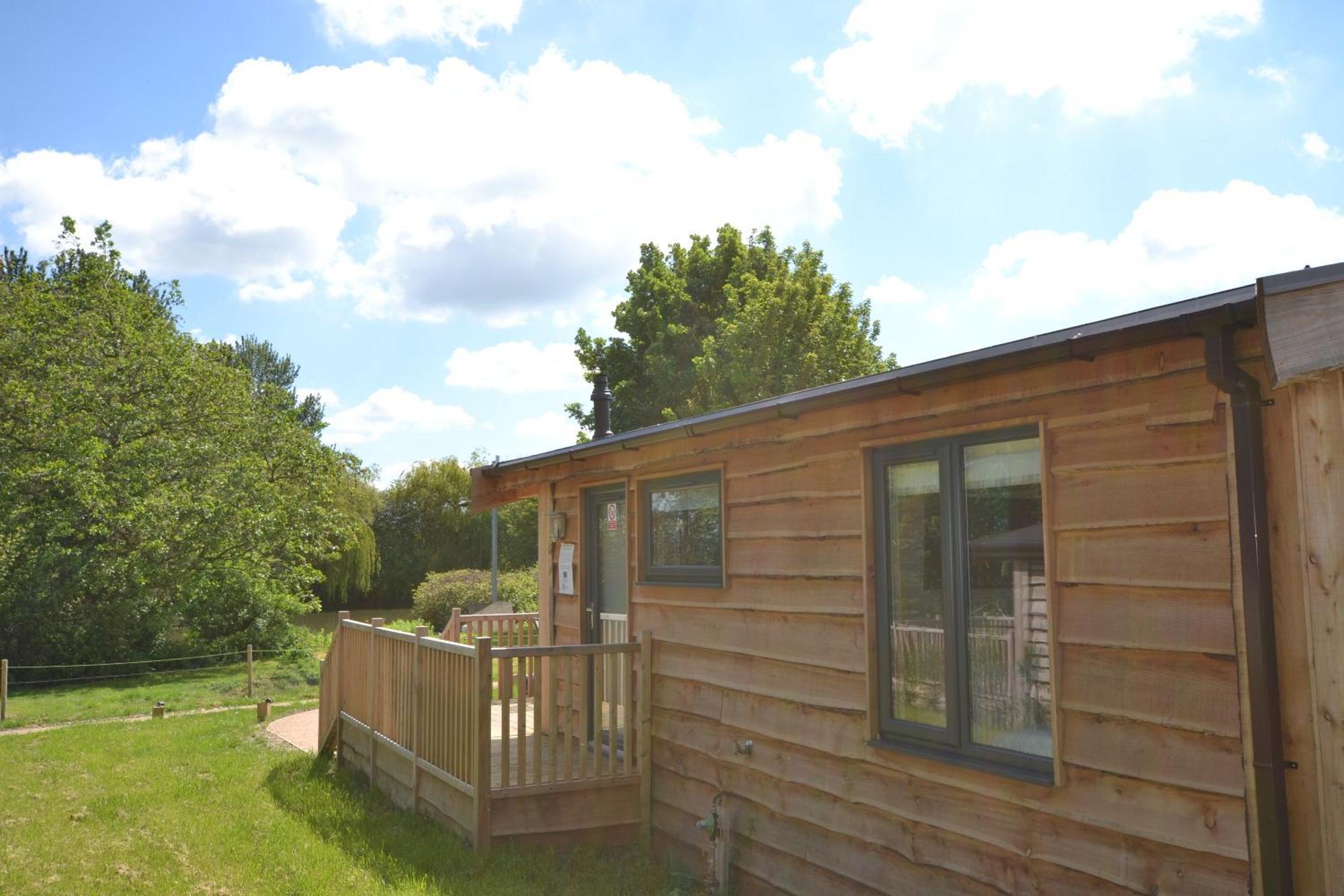 The Chiltern Lodges At Upper Farm Henton Chinnor Kültér fotó